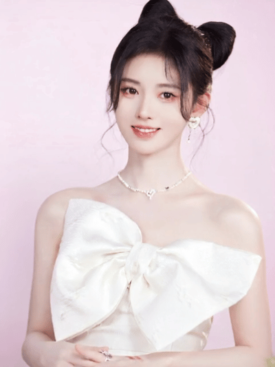 【美女明星】鞠婧祎AI原图去衣第一期【40P-250M】高清无水印